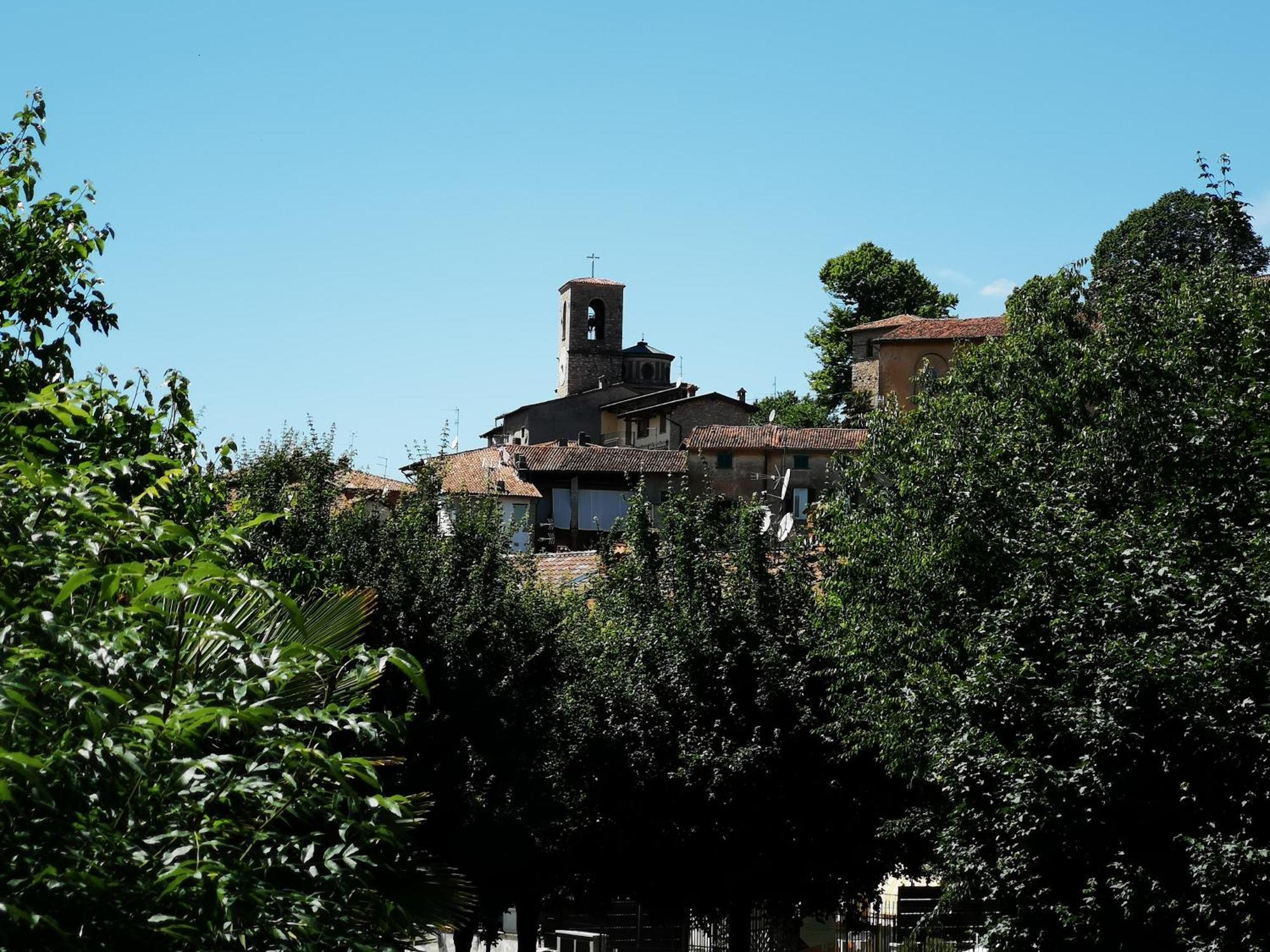 Il Piazzolo, Un Angolo Di Storia Carobbio degli Angeli Exterior foto